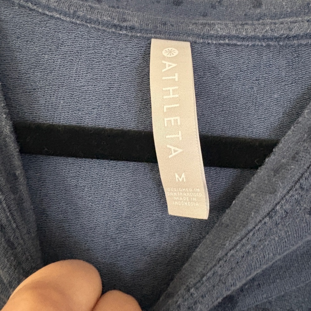 Athleta Crewneck in Blue Speckle - Picture 2 of 3